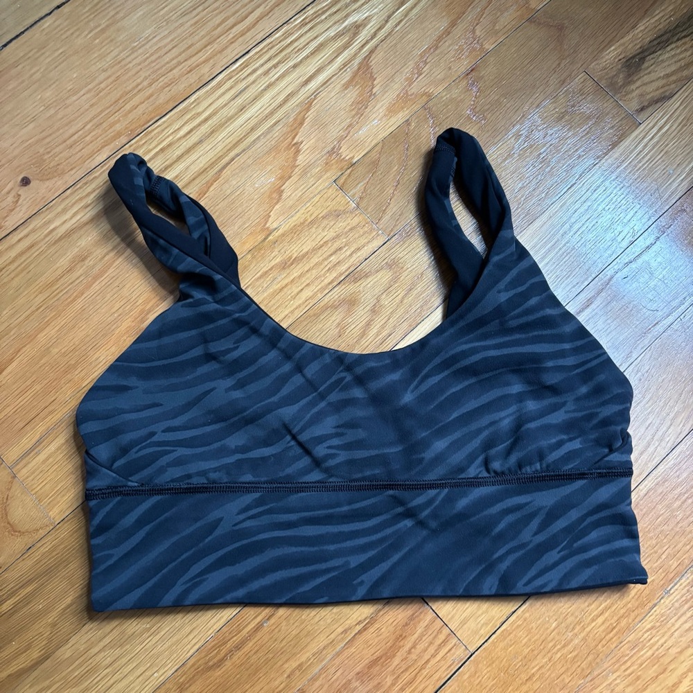 Black Lulu Align Bra - Picture 4 of 8